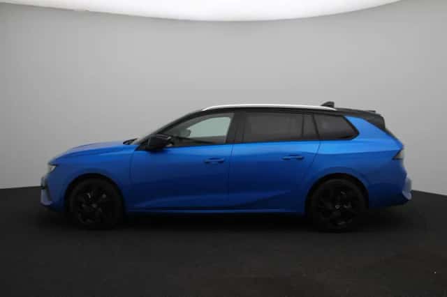 Opel Astra (2024) thumbnail 4