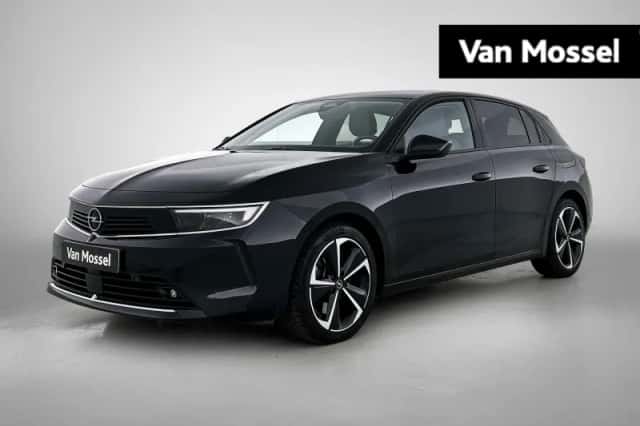 Opel Astra (2022) thumbnail 1