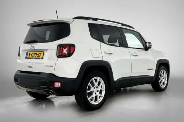 Jeep Renegade (2021) thumbnail 4