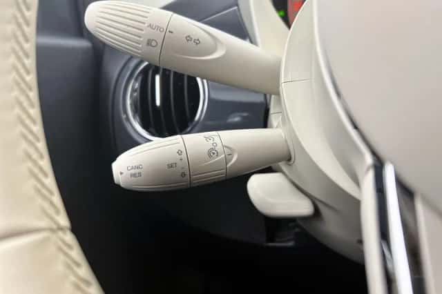 Fiat 500 (2021) thumbnail 6