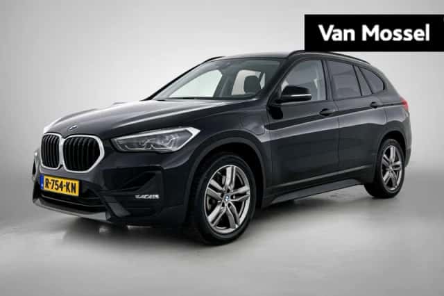 BMW X1 (2021) thumbnail 1