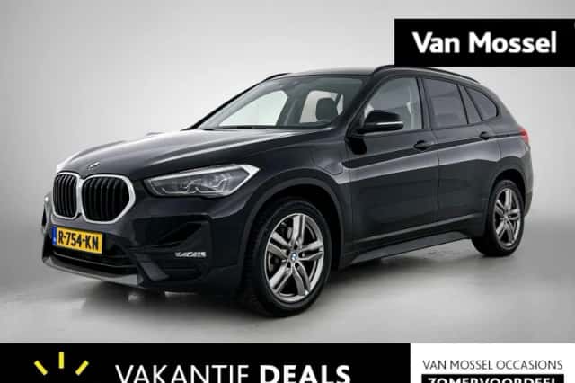 BMW X1 (2021) thumbnail 1