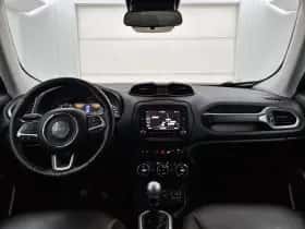 Jeep Renegade (2017) thumbnail 6
