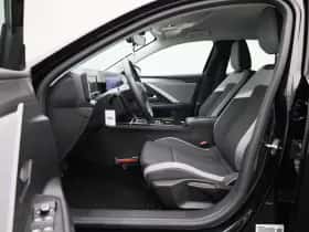 Opel Astra (2023) thumbnail 11