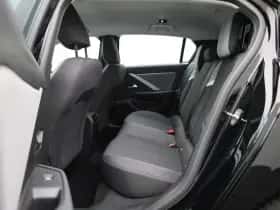 Opel Astra (2023) thumbnail 12