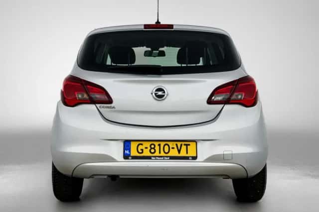 Opel Corsa (2016) thumbnail 3