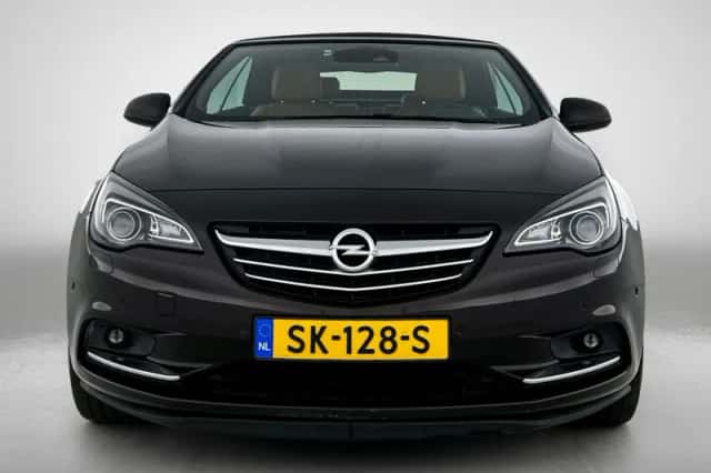 Opel Cascada (2015) thumbnail 5