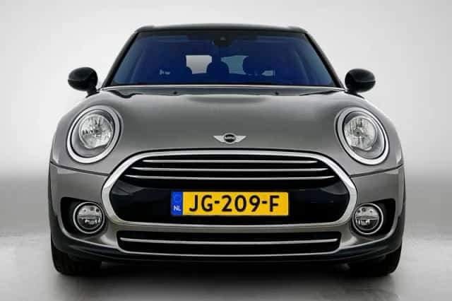 MINI Clubman (2016) thumbnail 5