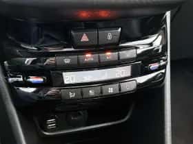 Peugeot 2008 (2019) thumbnail 18
