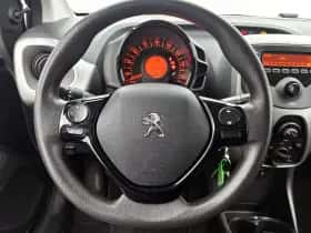 Peugeot 108 (2017) thumbnail 29
