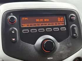 Peugeot 108 (2017) thumbnail 6