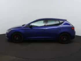 SEAT Leon (2019) thumbnail 2