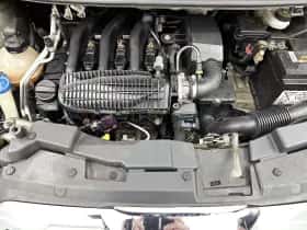 Peugeot 108 (2015) thumbnail 9