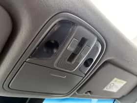 Kia Niro (2018) thumbnail 16