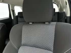 Mitsubishi Outlander (2020) thumbnail 17
