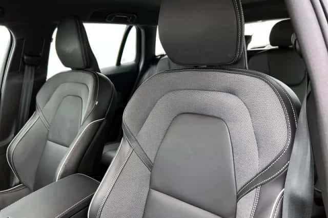 Volvo V60 (2025) thumbnail 13