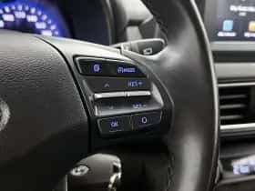Hyundai Kona (2017) thumbnail 6