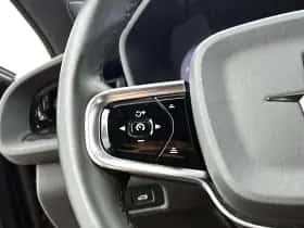 Polestar 2 (2021) thumbnail 6