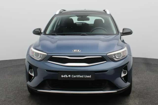 Kia Stonic (2018) thumbnail 3
