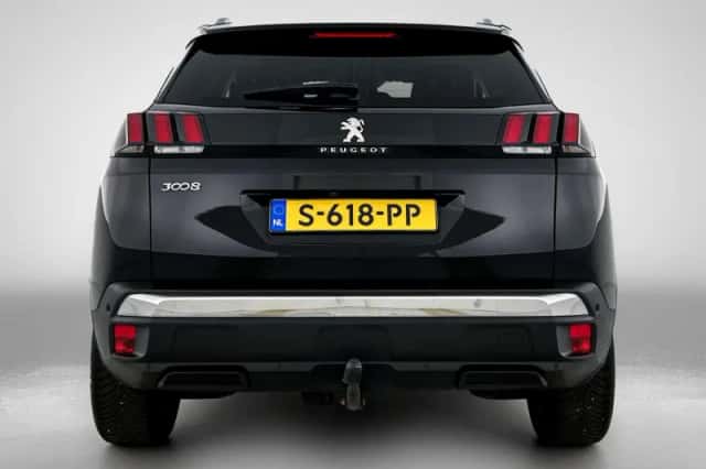 Peugeot 3008 (2020) thumbnail 3