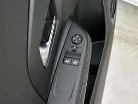 Opel Corsa (2021) thumbnail 25