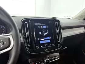 Volvo XC40 (2021) thumbnail 23