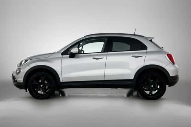 Fiat 500X (2015) thumbnail 2