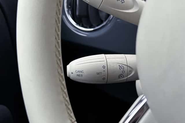 Fiat 500 (2021) thumbnail 6