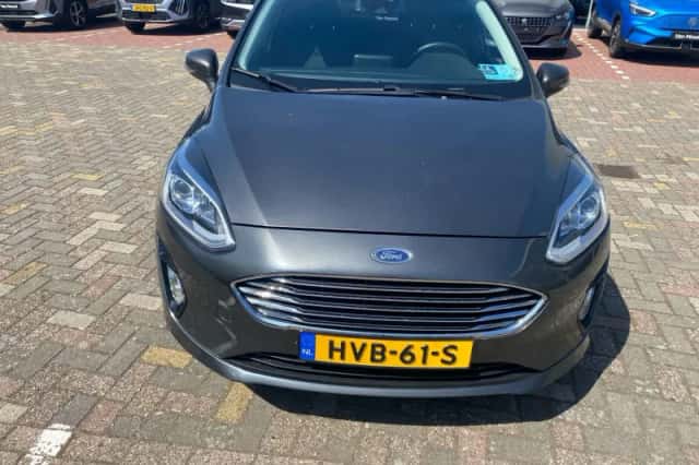 Ford Fiesta (2021) thumbnail 4