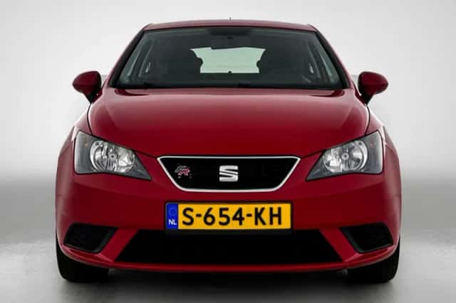 SEAT Ibiza (2014) thumbnail 5