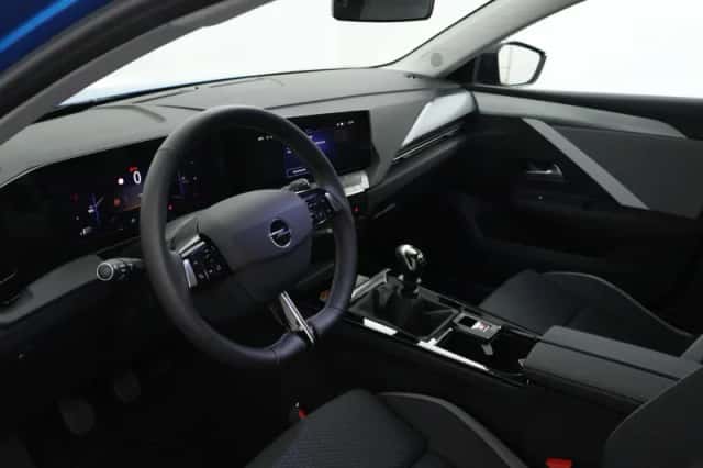 Opel Astra (2024) thumbnail 6