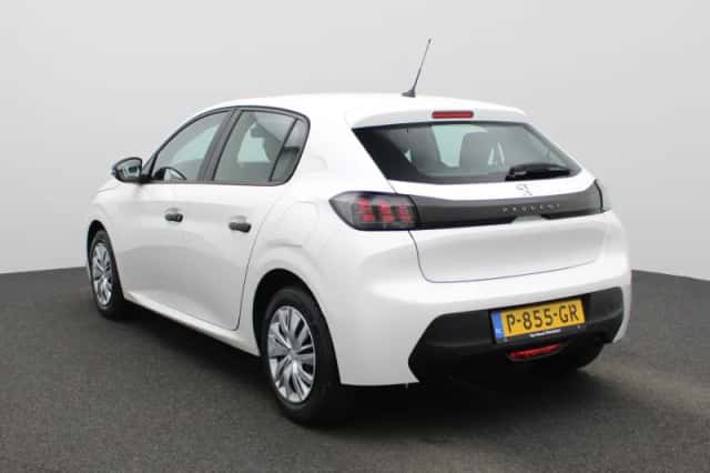 Peugeot 208 (2022) thumbnail 2