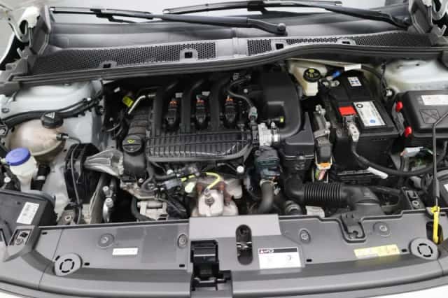Peugeot 208 (2022) thumbnail 24