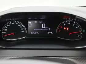 Peugeot 208 (2022) thumbnail 8