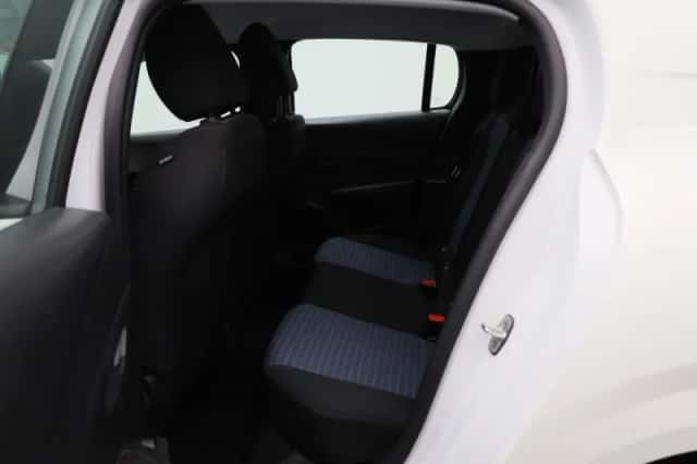 Peugeot 208 (2022) thumbnail 10