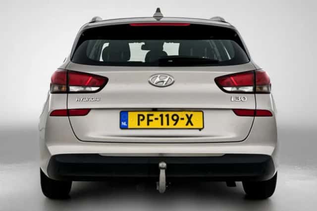 Hyundai i30 (2018) thumbnail 5