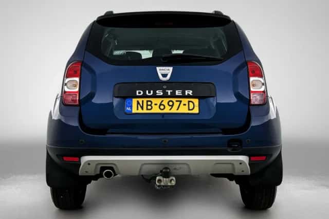 Dacia Duster (2017) thumbnail 3