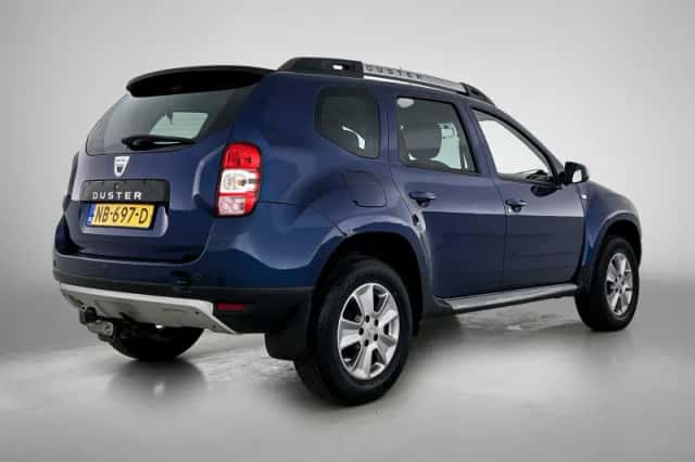 Dacia Duster (2017) thumbnail 4