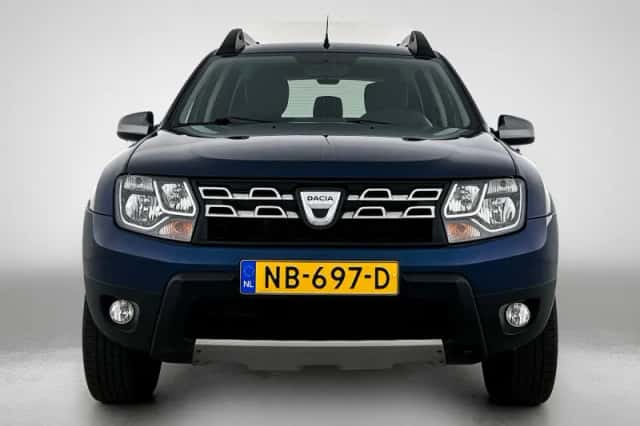 Dacia Duster (2017) thumbnail 5
