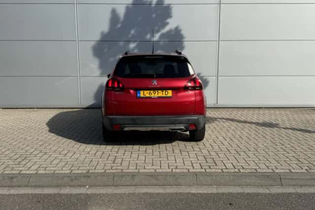Peugeot 2008 (2018) thumbnail 4