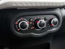 Renault Twingo (2017) thumbnail 19