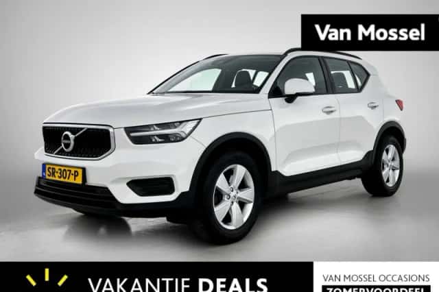 Volvo XC40 (2018) thumbnail 1