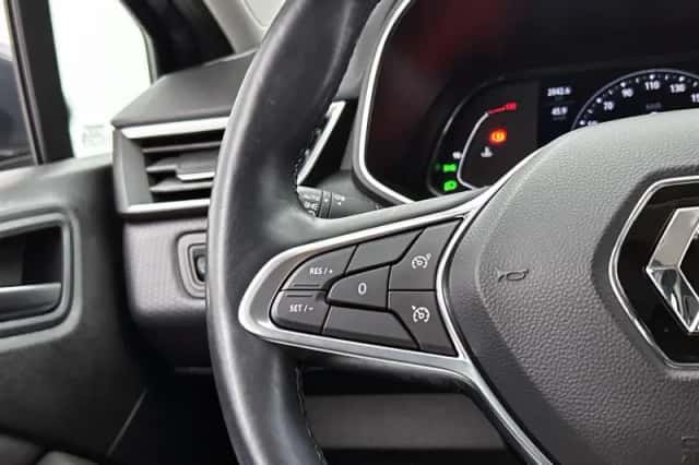Renault Clio (2021) thumbnail 6