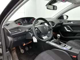 Peugeot 308 (2019) thumbnail 16