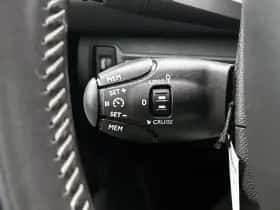 Peugeot 308 (2019) thumbnail 6