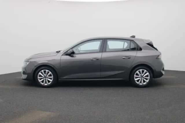 Opel Astra (2023) thumbnail 4