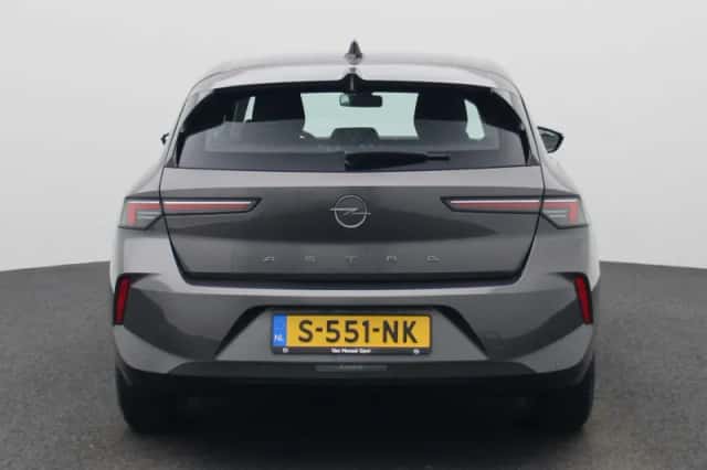 Opel Astra (2023) thumbnail 5