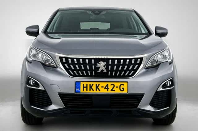 Peugeot 3008 (2020) thumbnail 5