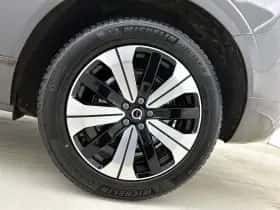 Volvo XC60 (2023) thumbnail 37