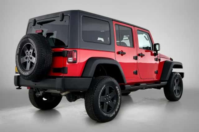 Jeep Wrangler (2017) thumbnail 4